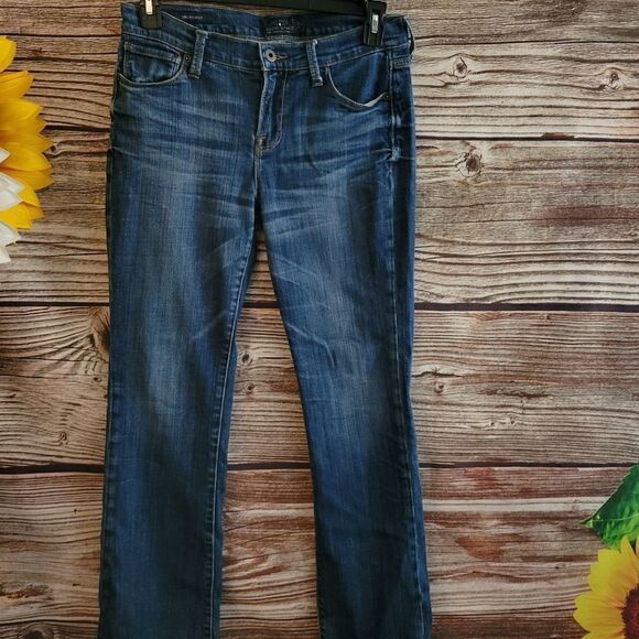 Lucky Brand " Brooke Boot " Women's 8/29 jeans Pre-owned - Picture 1 of 5